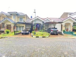 4 Bedroom House for sale in Cidadap, Bandung, Cidadap