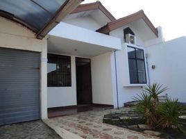 4 Bedroom Villa for sale in Lakarsantri, East Jawa, Lakarsantri, Surabaya, East Jawa, Indonesia