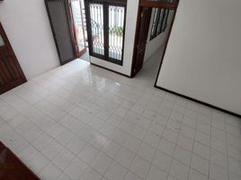 4 Habitación Casa en venta en Wiyung, East Jawa, Wiyung