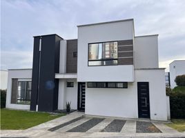 4 Habitación Casa en venta en Dosquebradas, Risaralda, Dosquebradas