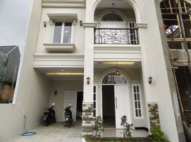 4 Schlafzimmer Haus zu verkaufen in Pasar Minggu, Jakarta, Pasar Minggu, Jakarta Selatan, Jakarta