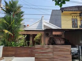 4 Bedroom House for sale in Halim Perdanakusuma Airport, Makasar, Jatinegara