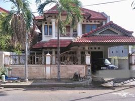 5 Bedroom House for sale in Wiyung, Surabaya, Wiyung