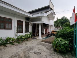  Villa for sale in Kebayoran Lama, Jakarta Selatan, Kebayoran Lama