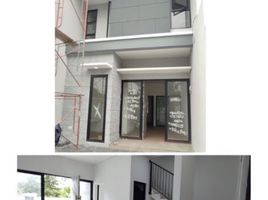 Maison 3 chambre à vendre à Waru, East Jawa, Waru, Sidoarjo