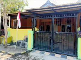 3 Bedroom House for sale in Gunung Anyar, Surabaya, Gunung Anyar