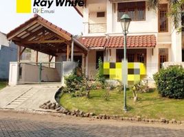 4 Habitación Villa en venta en Sukolilo, East Jawa, Sukolilo