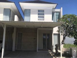 4 Bedroom House for sale in Dukuhpakis, Surabaya, Dukuhpakis