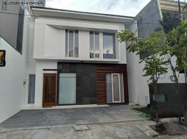 4 Bedroom House for sale in Mulyorejo, Surabaya, Mulyorejo