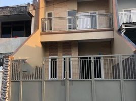 3 Habitación Villa en venta en Tambaksari, East Jawa, Tambaksari