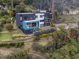 5 Habitación Villa en venta en La Calera, Cundinamarca, La Calera