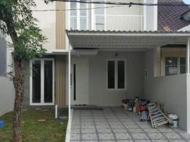 3 Habitación Casa en venta en Wiyung, East Jawa, Wiyung