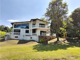 4 Habitación Casa en venta en La Mesa, Cundinamarca, La Mesa