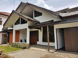 4 Bedroom Villa for sale in Cicadas, Bandung, Cicadas