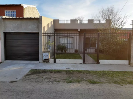 Villa 3 chambre à vendre à La Matanza, Buenos Aires, La Matanza