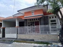 4 Bedroom House for sale in Waru, Sidoarjo, Waru