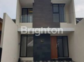 3 Habitación Villa en venta en Rungkut, East Jawa, Rungkut