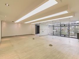 172 SqM Office for sale in Bogota, Cundinamarca, Bogota