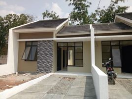 2 Kamar Rumah for sale in Madiun, East Jawa, Taman, Madiun