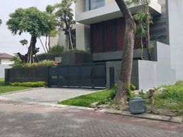 4 Bedroom House for sale in Lakarsantri, Surabaya, Lakarsantri