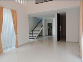 4 Bedroom Villa for sale in Lakarsantri, East Jawa, Lakarsantri, Surabaya, East Jawa, Indonesia