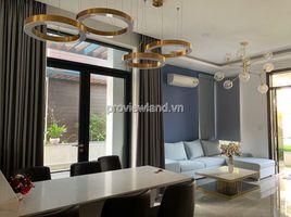 4 Phòng ngủ Nhà mặt tiền for sale at Lucasta Villa Khang Dien, Phú Hữu, Quận 9