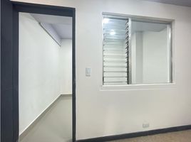 30 m² Office for rent in Centro Comercial Unicentro Medellin, Medellín, Medellín