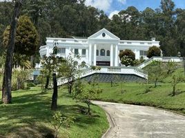 5 Bedroom Villa for sale in Basilica of the National Vow, Quito, Quito, Quito