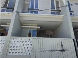 3 Bedroom House for sale in Kenjeran, Surabaya, Kenjeran