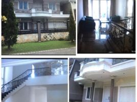 5 Schlafzimmer Haus zu verkaufen in Dukuhpakis, East Jawa, Dukuhpakis