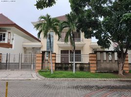 4 Bedroom House for sale in East Jawa, Mulyorejo, Surabaya, East Jawa