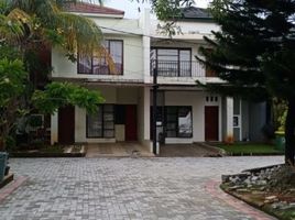4 Bedroom Villa for sale in Pamulang, Banten, Pamulang