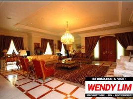 7 Bedroom House for sale in Antique Market, Menteng, Menteng