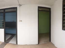 3 Schlafzimmer Villa zu verkaufen in Dukuhpakis, East Jawa, Dukuhpakis