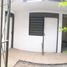 3 Schlafzimmer Villa zu verkaufen in Dukuhpakis, East Jawa, Dukuhpakis