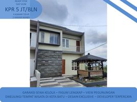 4 Bedroom House for sale in Gayungan, Surabaya, Gayungan