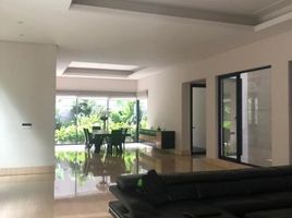 4 Bedroom House for sale in Wiyung, Surabaya, Wiyung