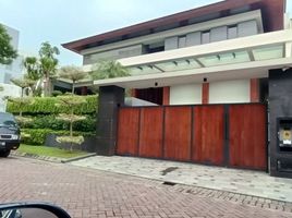  House for sale in Wiyung, Surabaya, Wiyung