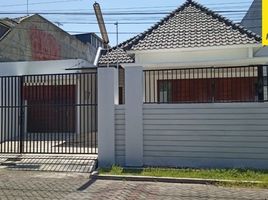 4 Kamar Rumah for rent in Kenjeran, Surabaya, Kenjeran