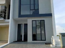3 Habitación Villa en venta en Mulyorejo, East Jawa, Mulyorejo