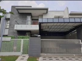 5 Bedroom House for sale in Dukuhpakis, Surabaya, Dukuhpakis