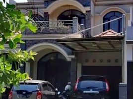  House for sale in Gayungan, Surabaya, Gayungan