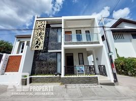 Maison 3 chambre à vendre à Depok, Yogyakarta, Depok