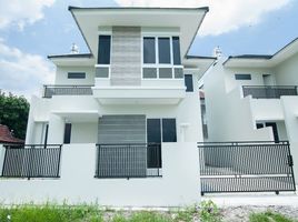 3 Bedroom House for sale in Kalasan, Sleman, Kalasan