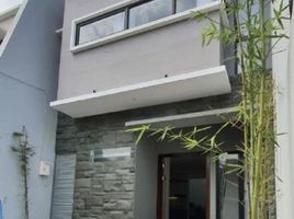 3 Habitación Villa en venta en Rungkut, East Jawa, Rungkut