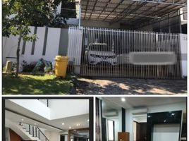 5 Bedroom House for sale in Dukuhpakis, Surabaya, Dukuhpakis