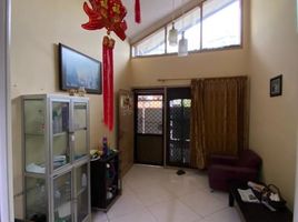 6 Bedroom Villa for sale in Indonesia, Rungkut, Surabaya, East Jawa, Indonesia