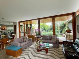 3 Bedroom House for sale in Tumbaco, Pichincha, Tumbaco