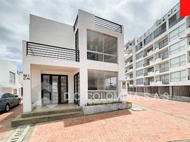 4 Habitación Casa en venta en La Mesa, Cundinamarca, La Mesa