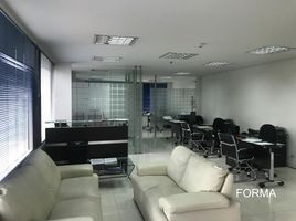 68 SqM Office for sale in Bogota, Cundinamarca, Bogota